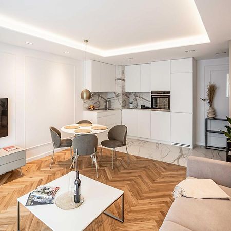 Luksus W Centrum Nad Odra Wrocław Eksteriør bilde