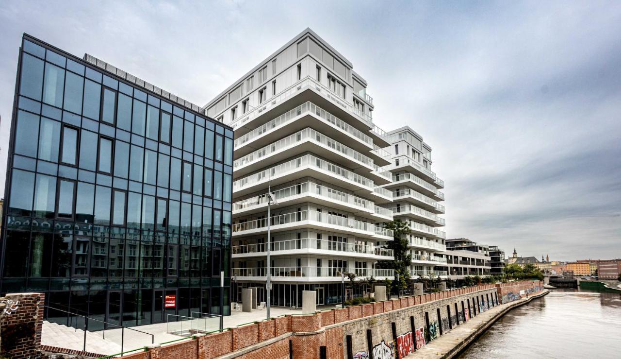 Luksus W Centrum Nad Odra Wrocław Eksteriør bilde