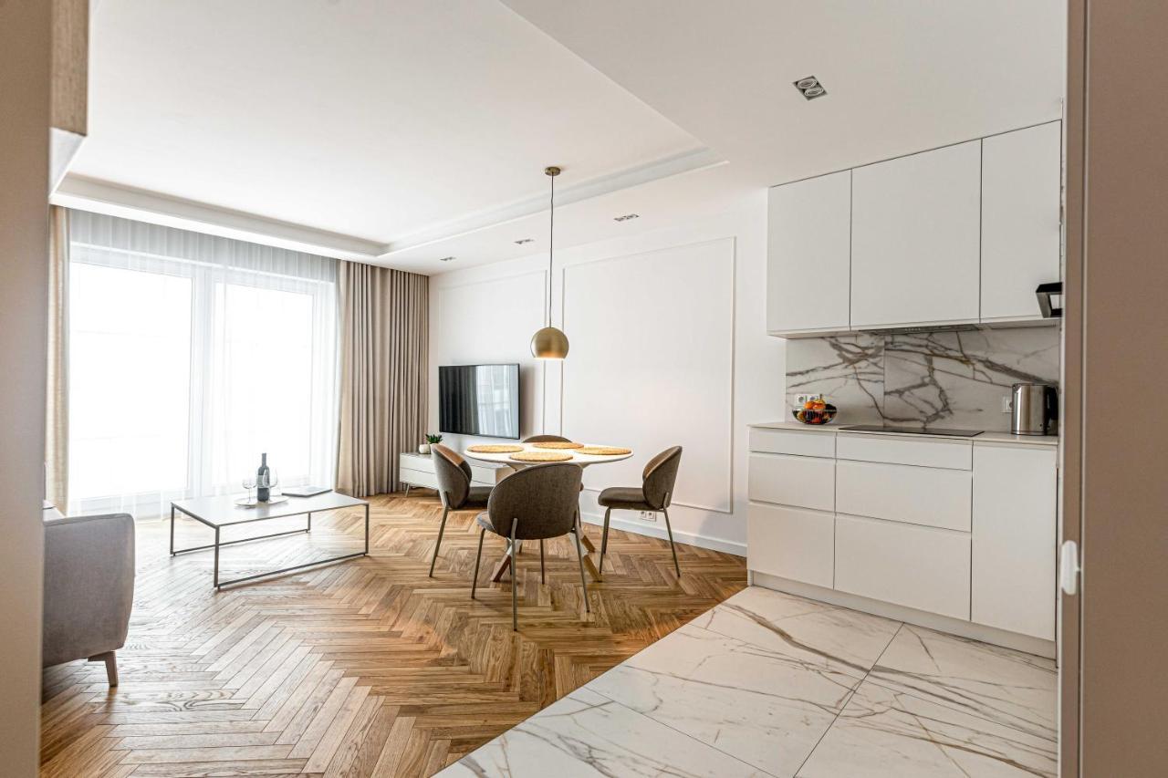 Luksus W Centrum Nad Odra Wrocław Eksteriør bilde
